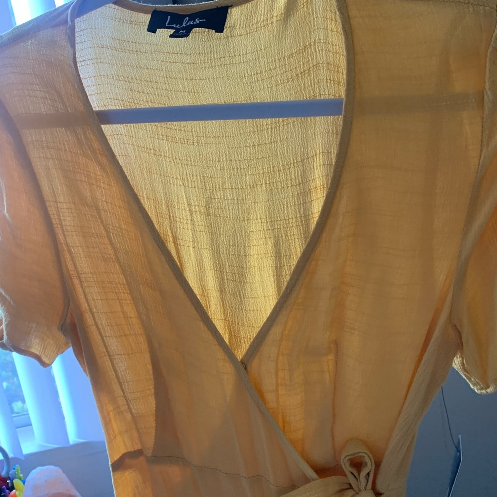 Lulu’s Yellow Wrap Dress - Picture 1 of 5
